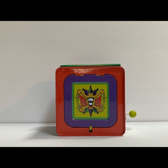 Joker in the box - Picture 8 of 8